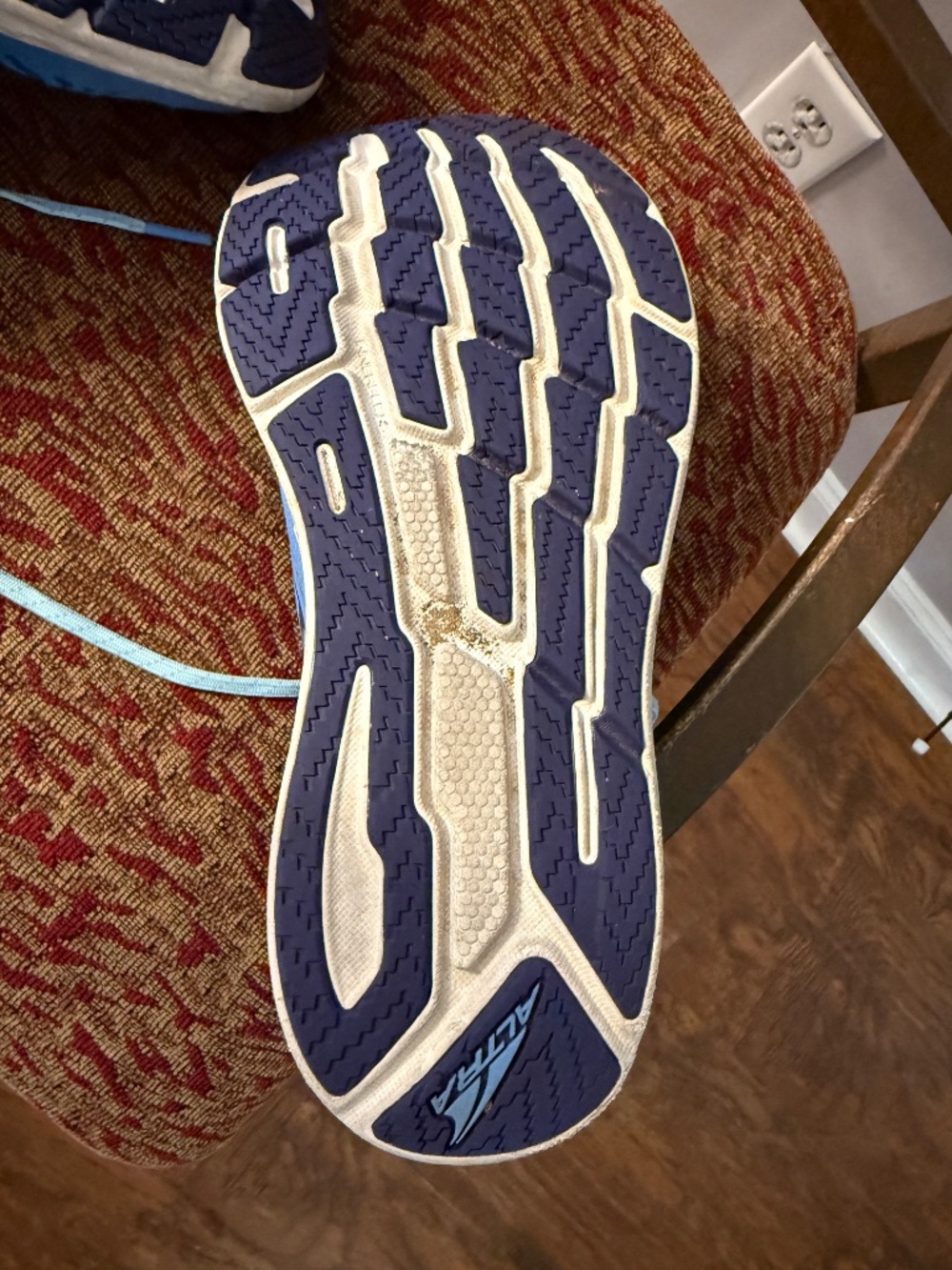 Altra Torin 7 - size 10 wide - Picture 6 of 10